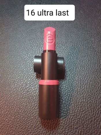 Rouge à lèvres Essence 16 Ultra last introuvable