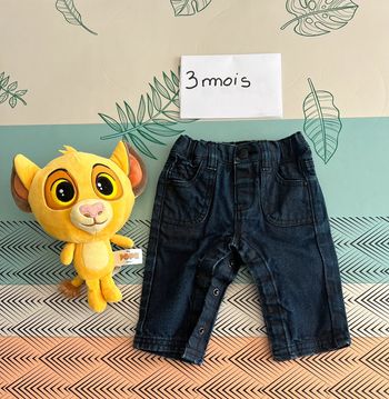 Jean taille 3 mois