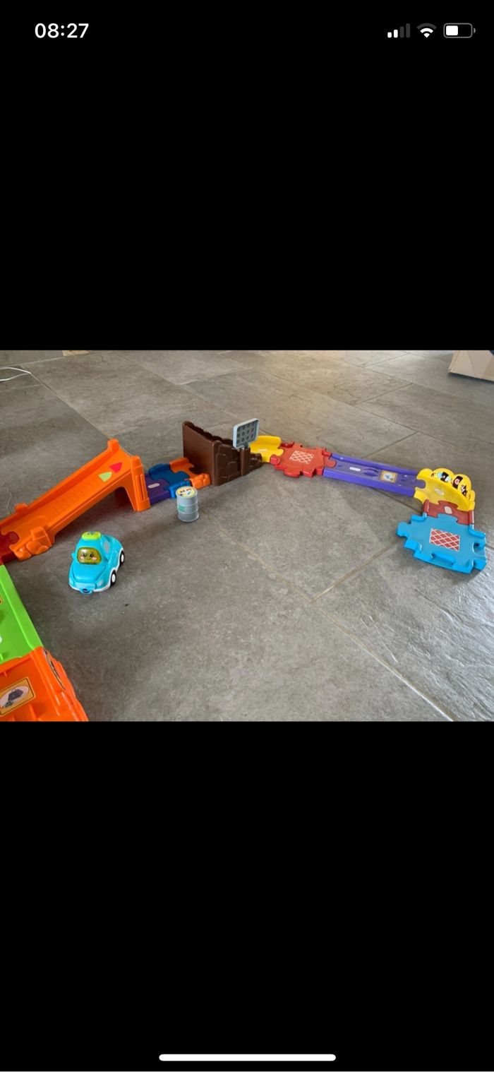 Circuit voiture tut Tut bolide - photo numéro 2