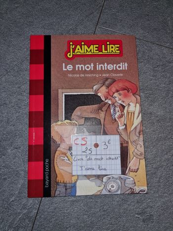 Livre j'aime lire le mot interdit