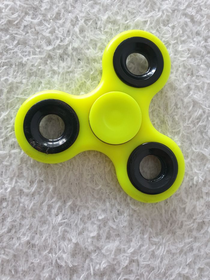 Hand spinner jaune - photo numéro 2