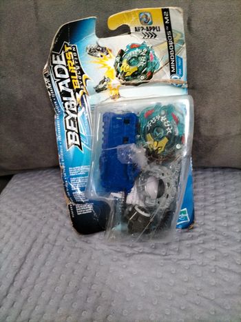 Toupie Beyblade burst évolution