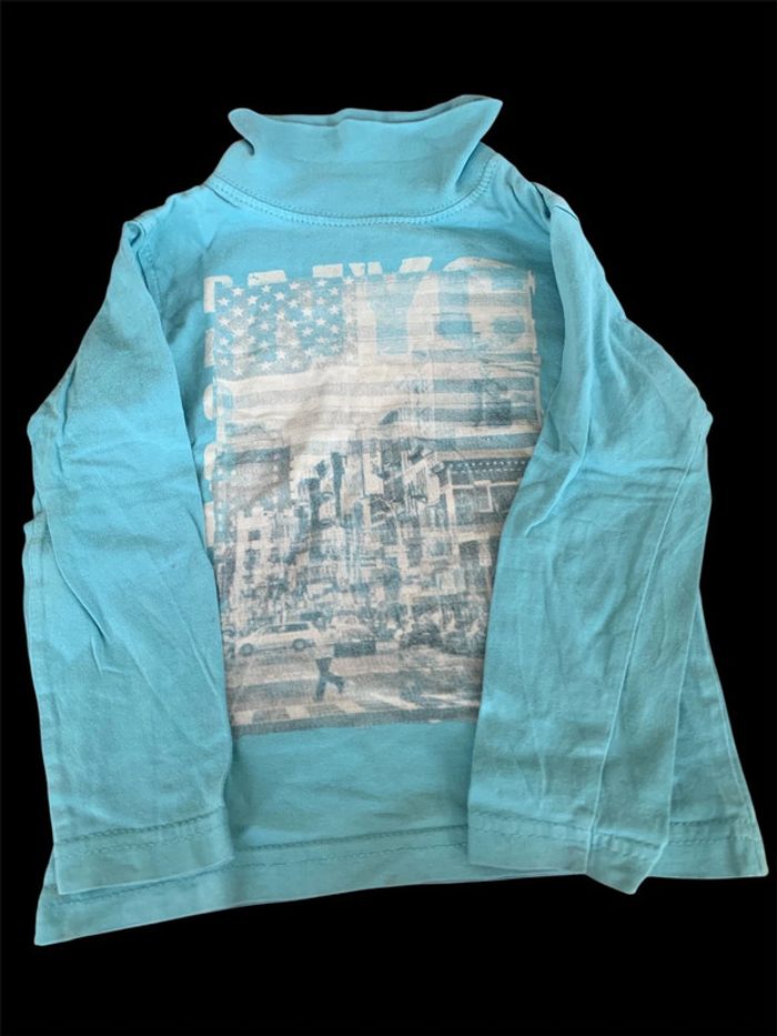 Tee shirt