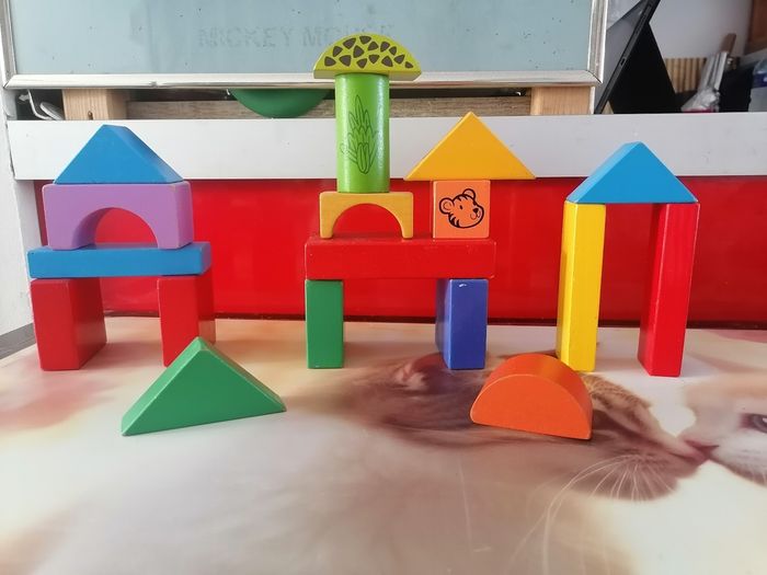 Cube en bois. - photo numéro 2