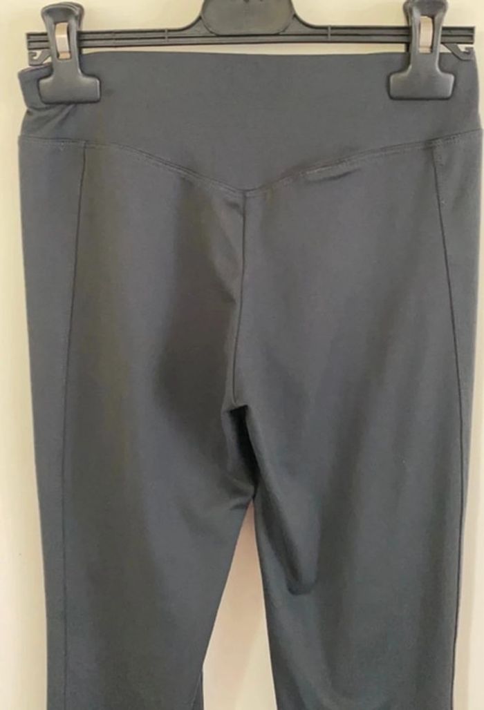 Legging de sport gris Domyos taille 34 plus d’étiquette - photo numéro 4