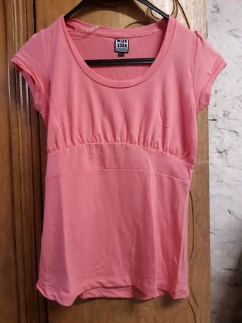 T shirt couleur rose/peche taille l