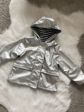 Coupe vent taille 3 ans