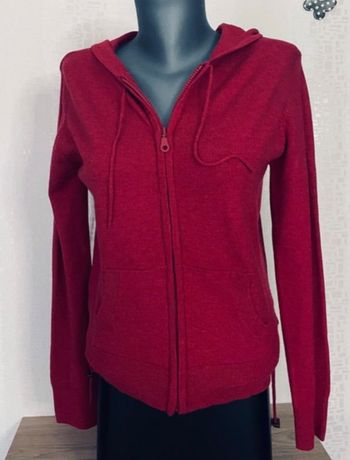 Gilet tricot tout doux taille 16 ans comme neuf
