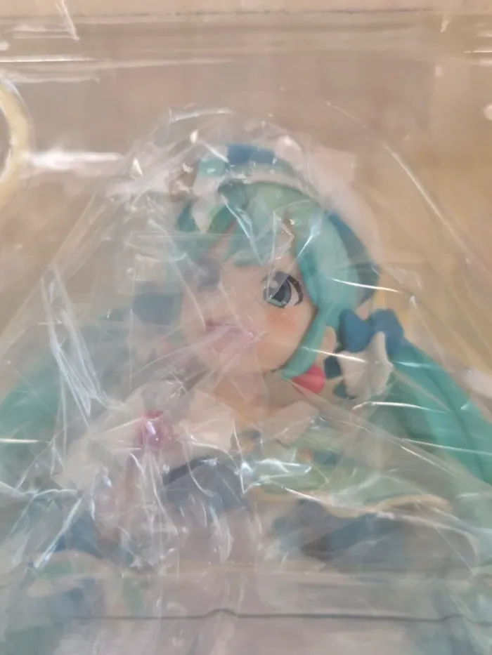 Figurine Hatsune Miku 2nd season Winter version - photo numéro 8