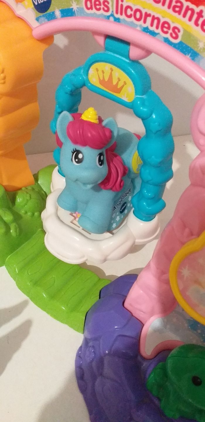 Le Jardins enchanté des licornes vtech - photo numéro 2