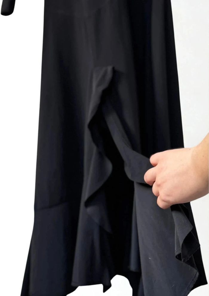Robe noire asymétrique Indies Taille S/M - photo numéro 5