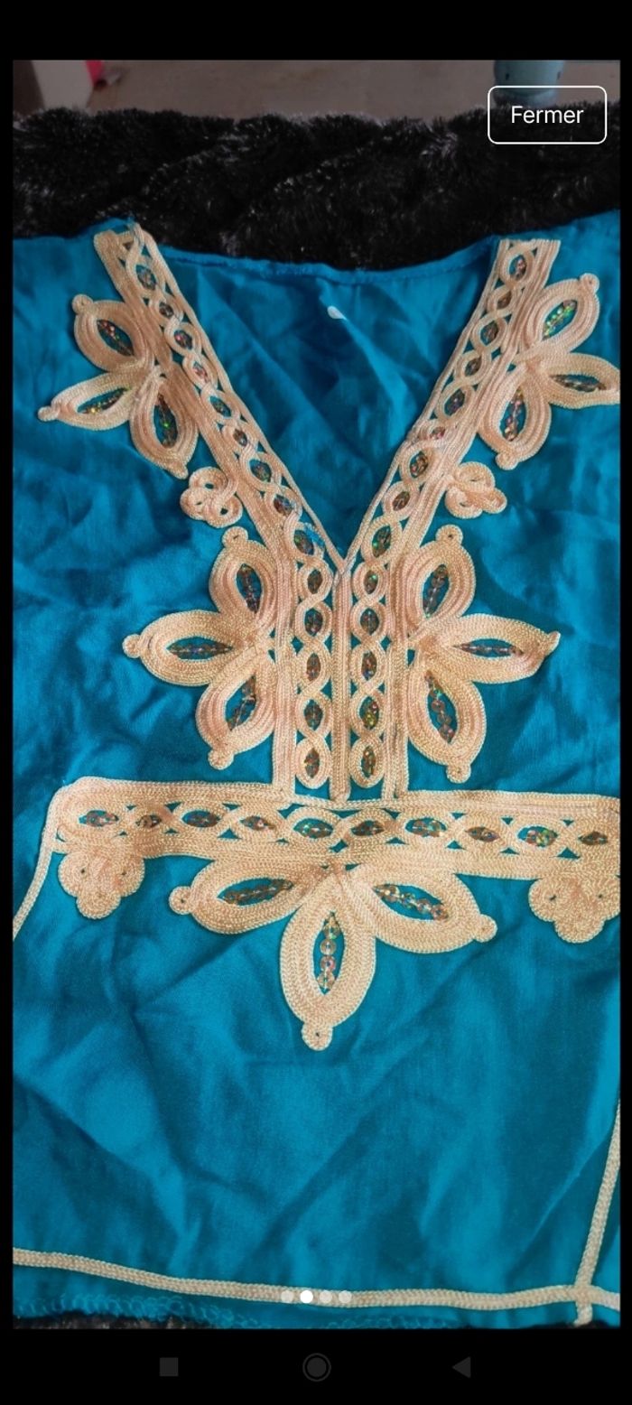 Très jolie haut fille e2 - photo numéro 2