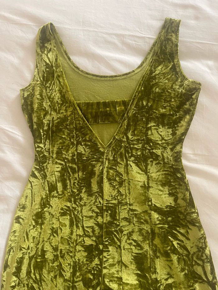 Robe en velours verte - photo numéro 4