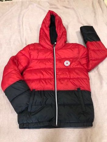 Doudoune Converse  XL / 13-15 ans neuve