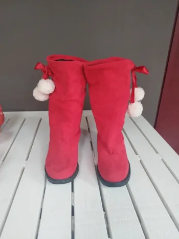 Bottes pompons noël