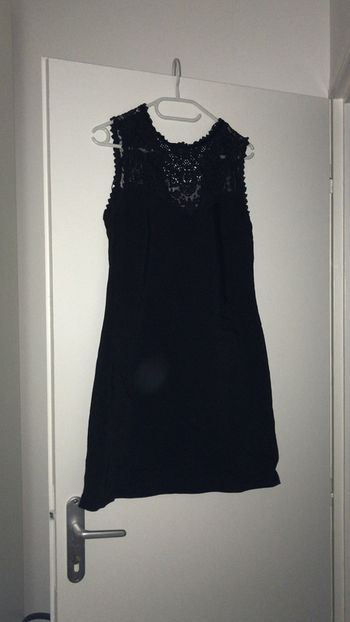 Robe Zara noire dentelle