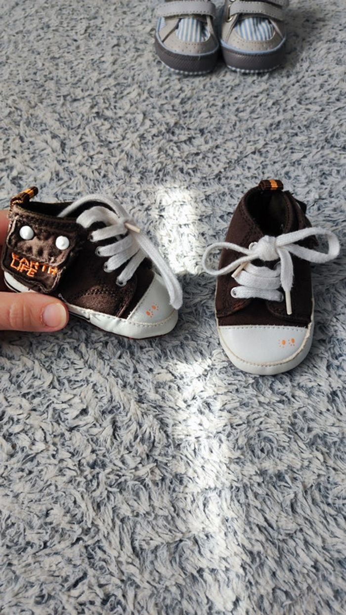 Lot Chaussures 3/6 mois - photo numéro 6