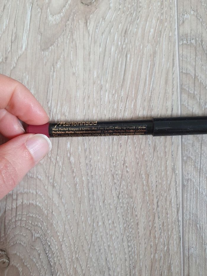 Crayon à lèvres - photo numéro 2