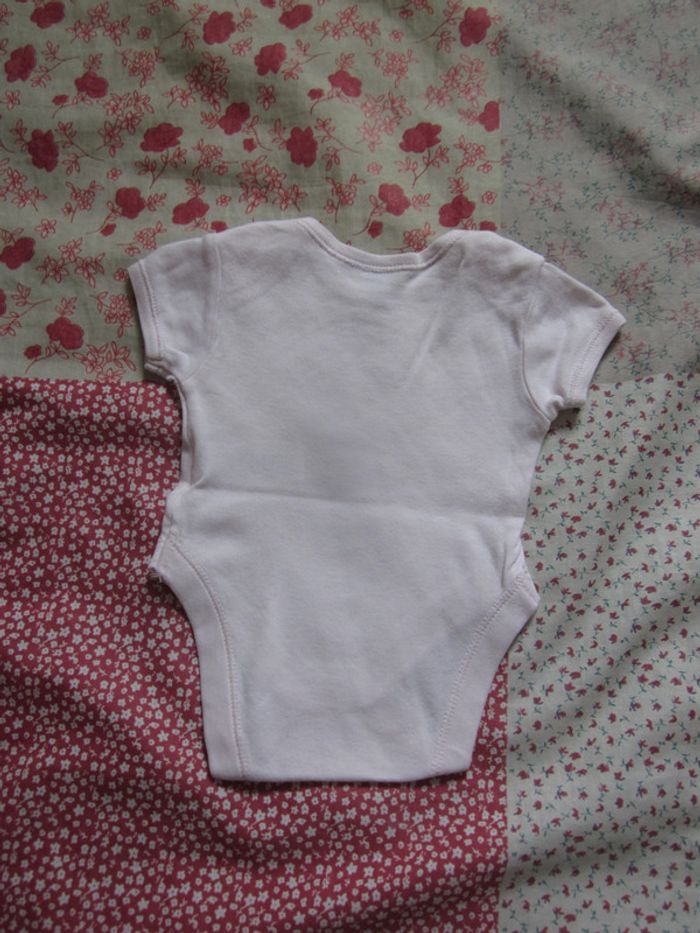 Body manches courtes rose taille Naissance - photo numéro 2