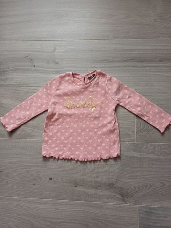 Tee-shirt neuf taille 6/9 mois