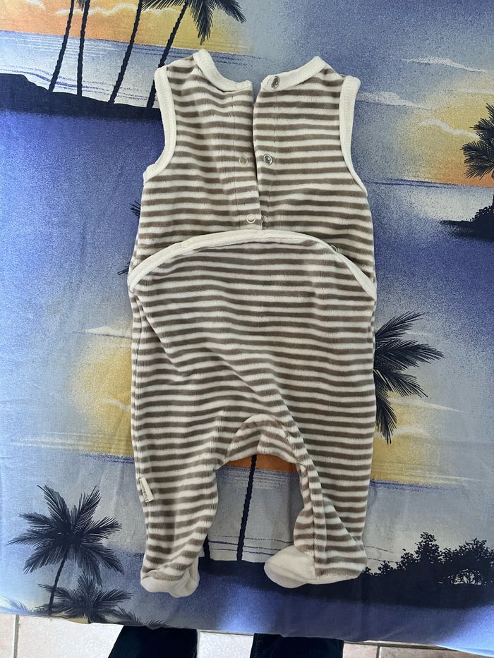 Pyjama - photo numéro 2