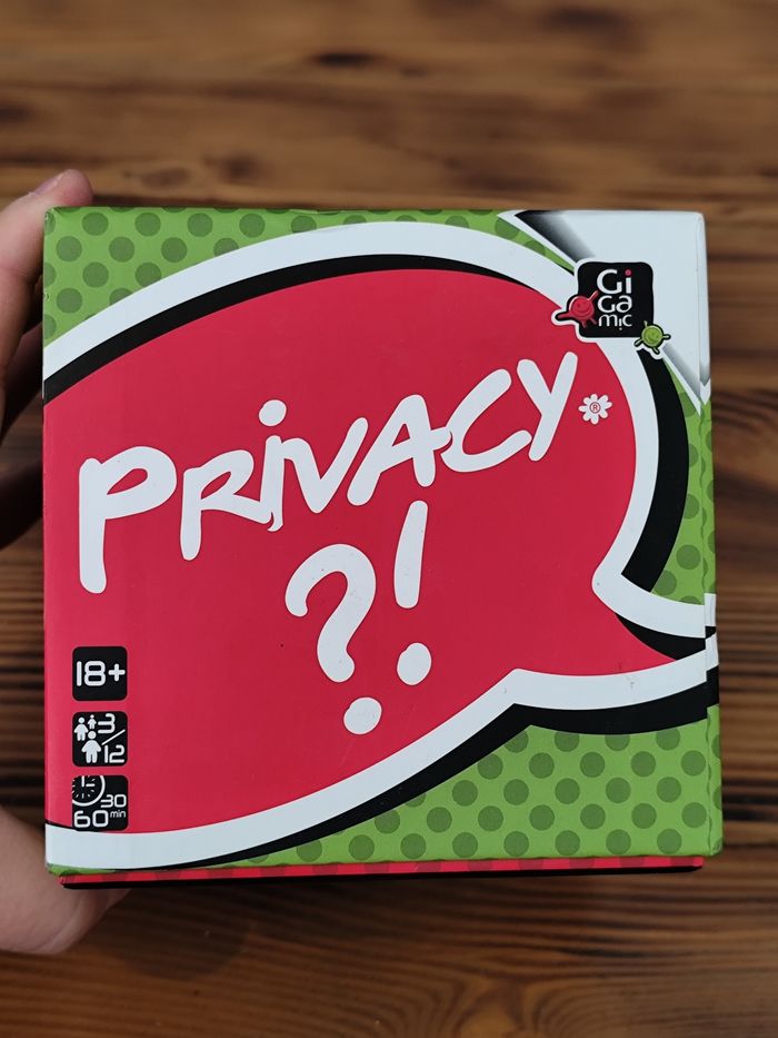 Jeu Société Privacy?! par GiGa Mic.