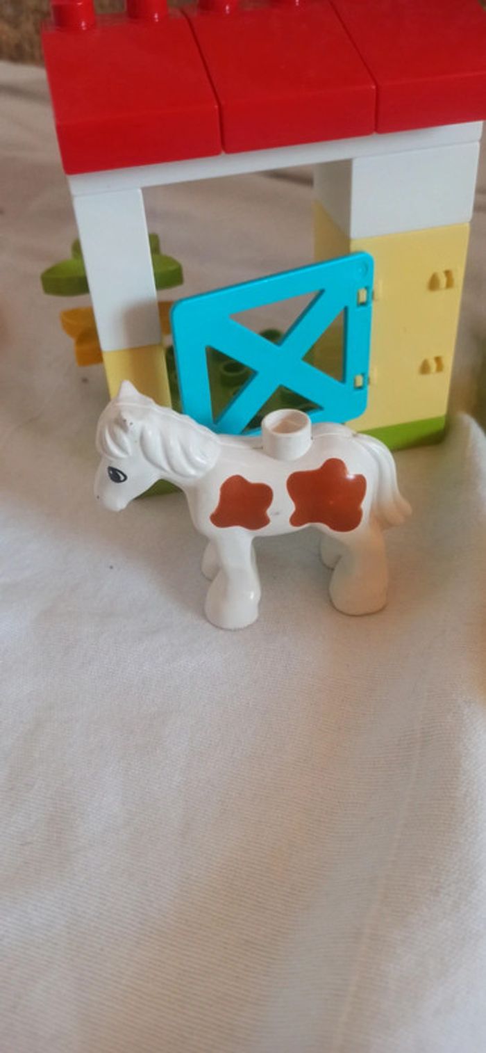 Écurie lego duplo avec chevaux - photo numéro 3