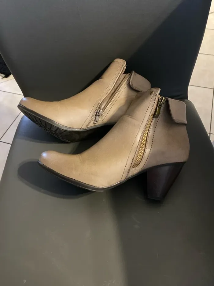 superbe bottine marron Grands Boulevards taille 39 - photo numéro 4