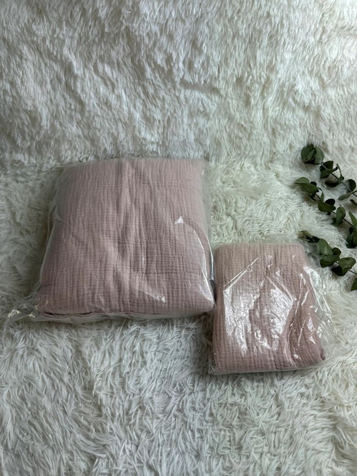 Draps housse et taie d’oreiller en gaze de coton rose la redoute