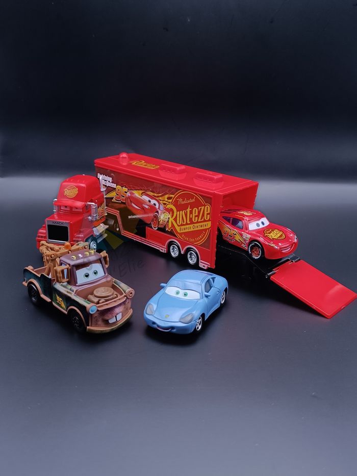 Camion Cars Flash McQueen - Martin & Sully - photo numéro 2