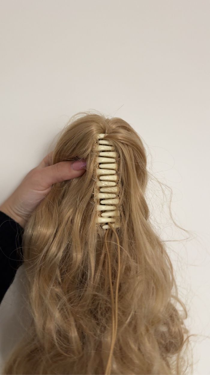 Rajout de cheveux bouclés à pince - photo numéro 2