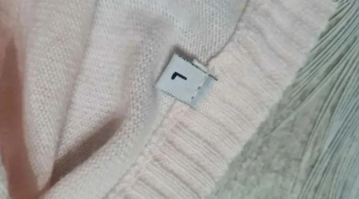 Pull epaules dénudée - photo numéro 10