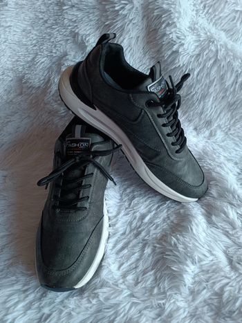 Basket à lacets Neuf sans étiquette P. 43 Fashion Spring Summer - Mens Collection