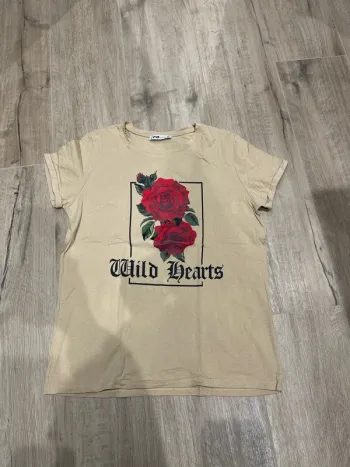 T-shirt beige