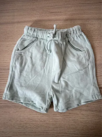 Short beige TAO 18M