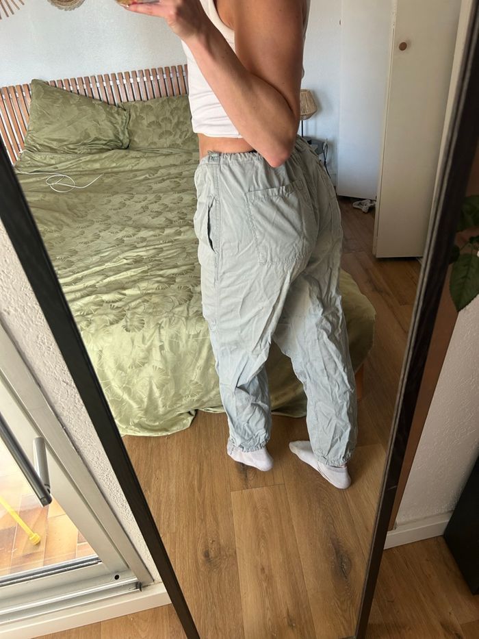 Pantalon parachute Stradivarius – Taille S - photo numéro 5