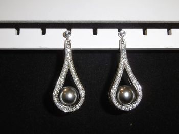 boucles d'oreille perles et strass