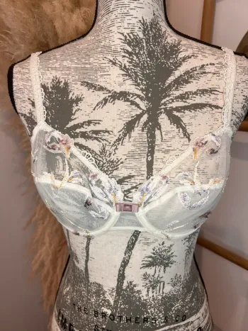 Soutien-gorge écru
