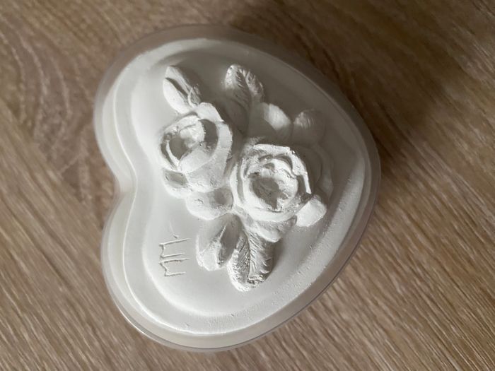 Boîte coeur de feuilles de savon Parfum Rose de Mathilde M - photo numéro 2