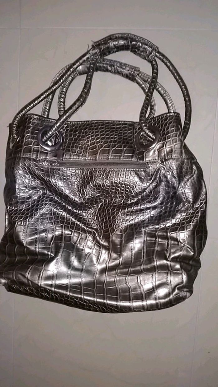 Sac vernis - photo numéro 2