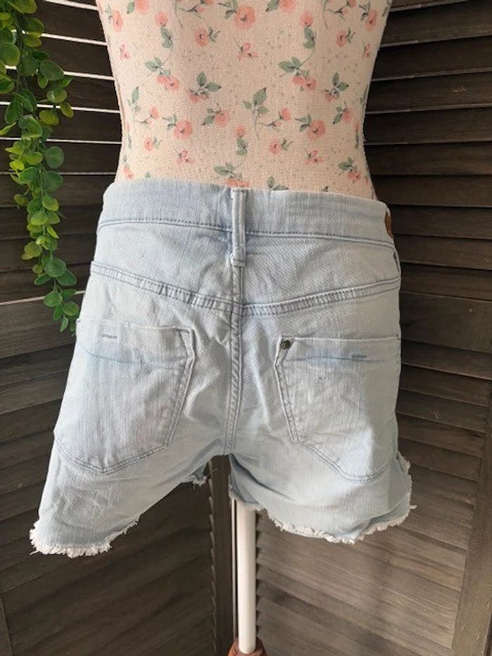 short H&M bleu clair taille 40 - photo numéro 4