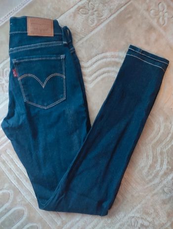 Levi's skinny 710 taille W25 L30