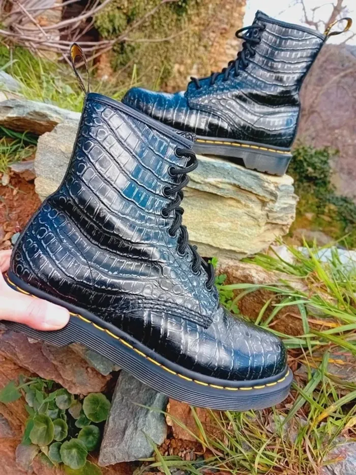 Dr. Martens cuir wild croc effet croco 🐊 38 - photo numéro 2