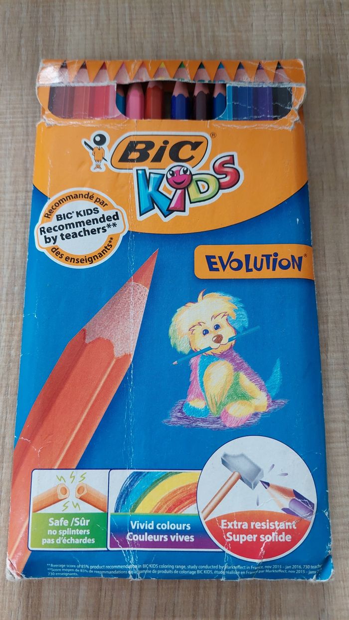 Pochette de 12 crayons de couleur