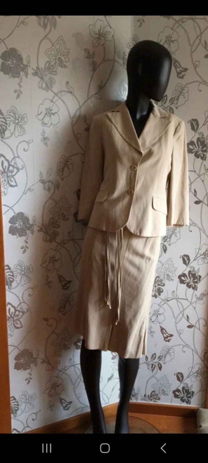 Ensemble jupe et veste beige - photo numéro 10