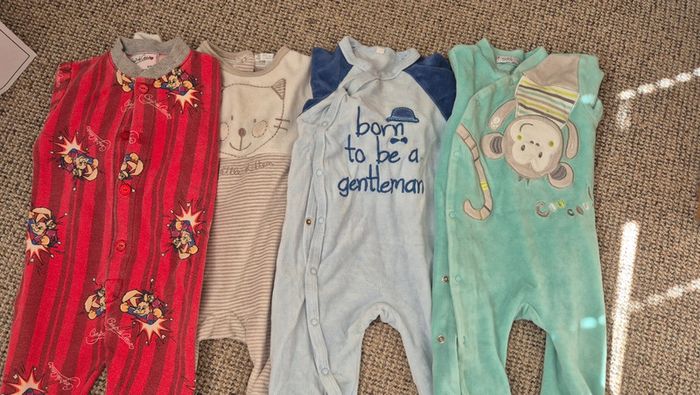 Lot 4 pyjama 6 mois