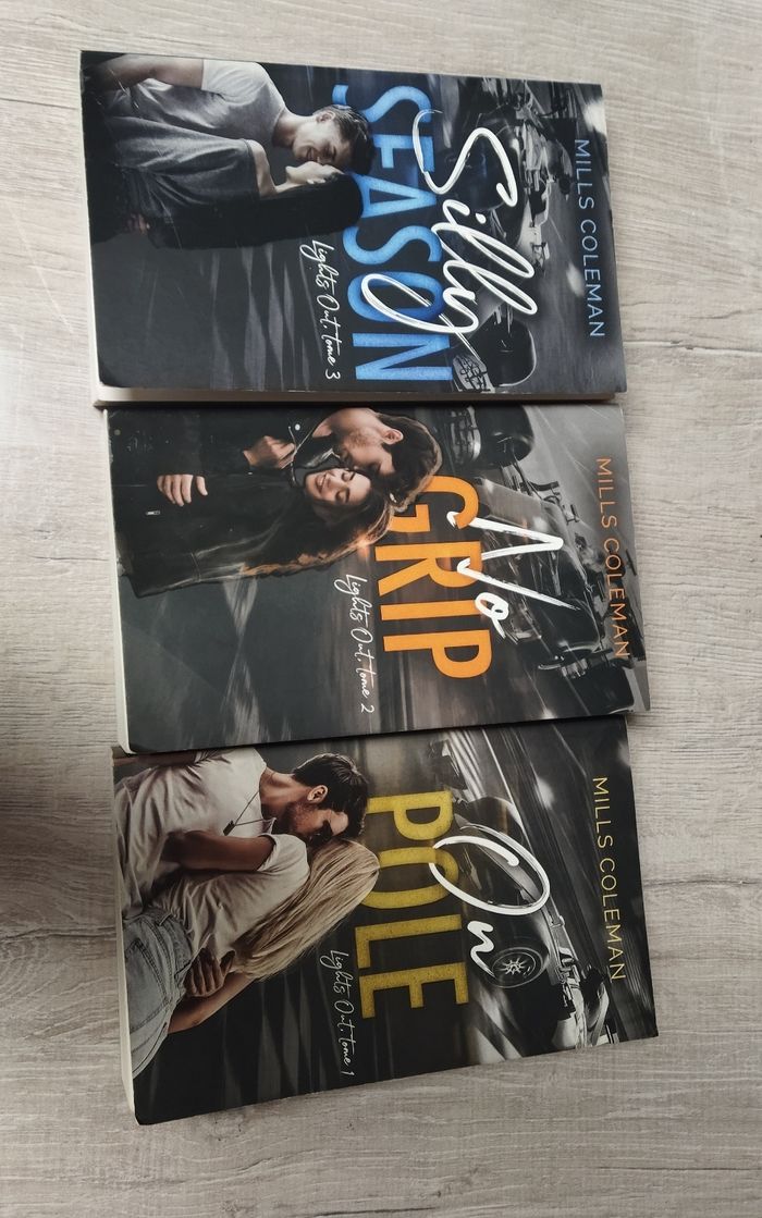 Lot de 3 romans sur le thème des voitures