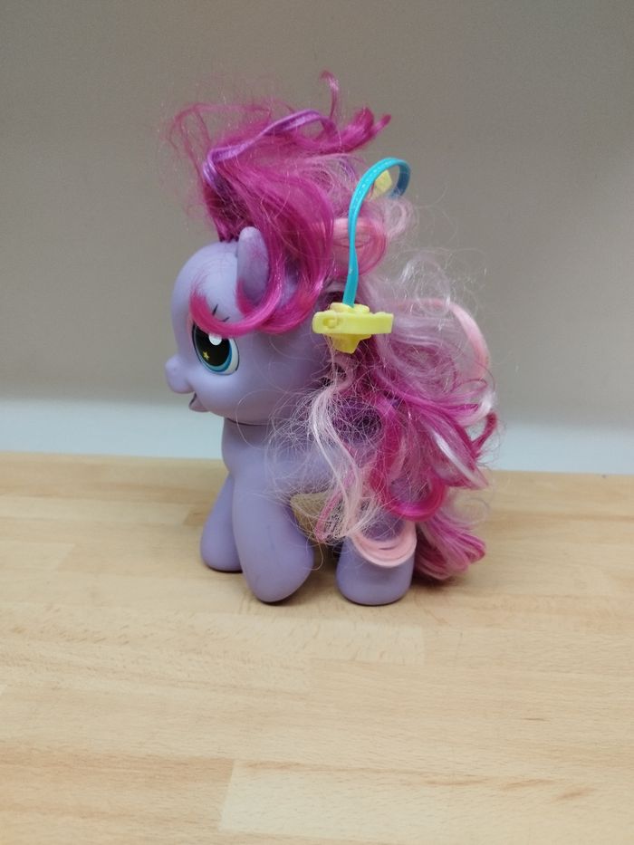 lot de 2 petits poneys hauteur 20 cm et 9 cm - photo numéro 8