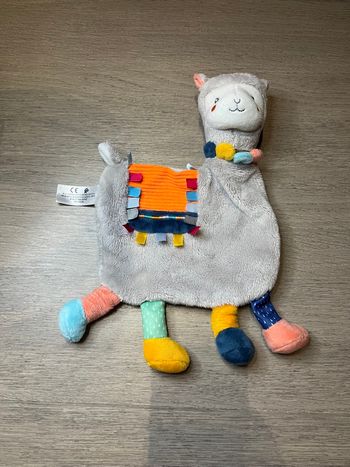 Doudou simba toys lama neuf sans étiquette
