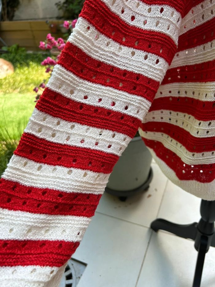 Pull tricot à rayures et à trou esmara - maille taille 38 été - photo numéro 3
